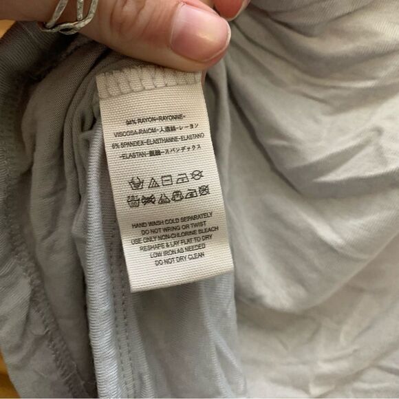 Free People Gray Long Sleeve Size Medium - Picture 6 of 6